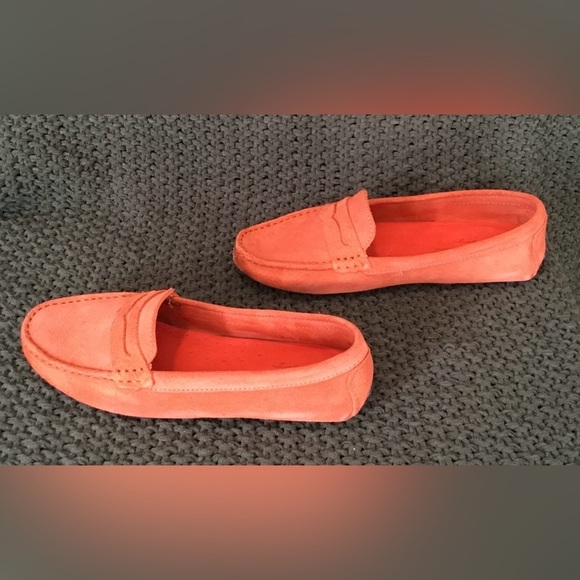 Massimo Matteo Women’s Orange Suede Driving Penny Loafer Slip-On; Size 6.5 - Picture 2 of 10
